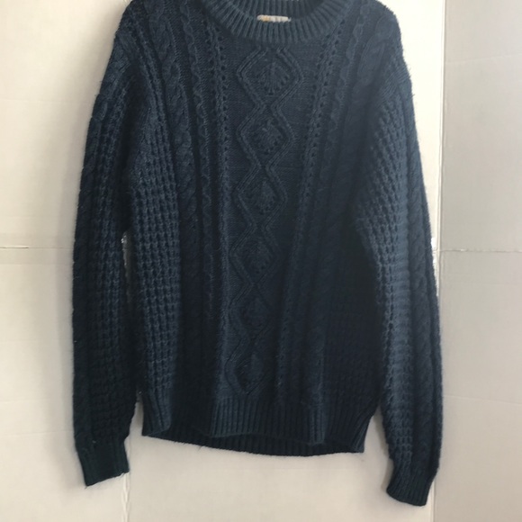 South Mountain cable knit sweater size large - Picture 1 of 6